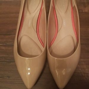 Rockport nude flats
